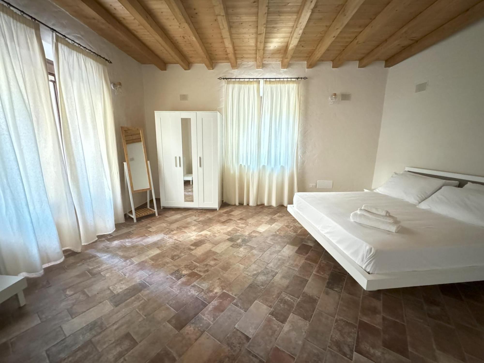 スカレア Casa Marinari Bed & Breakfast エクステリア 写真