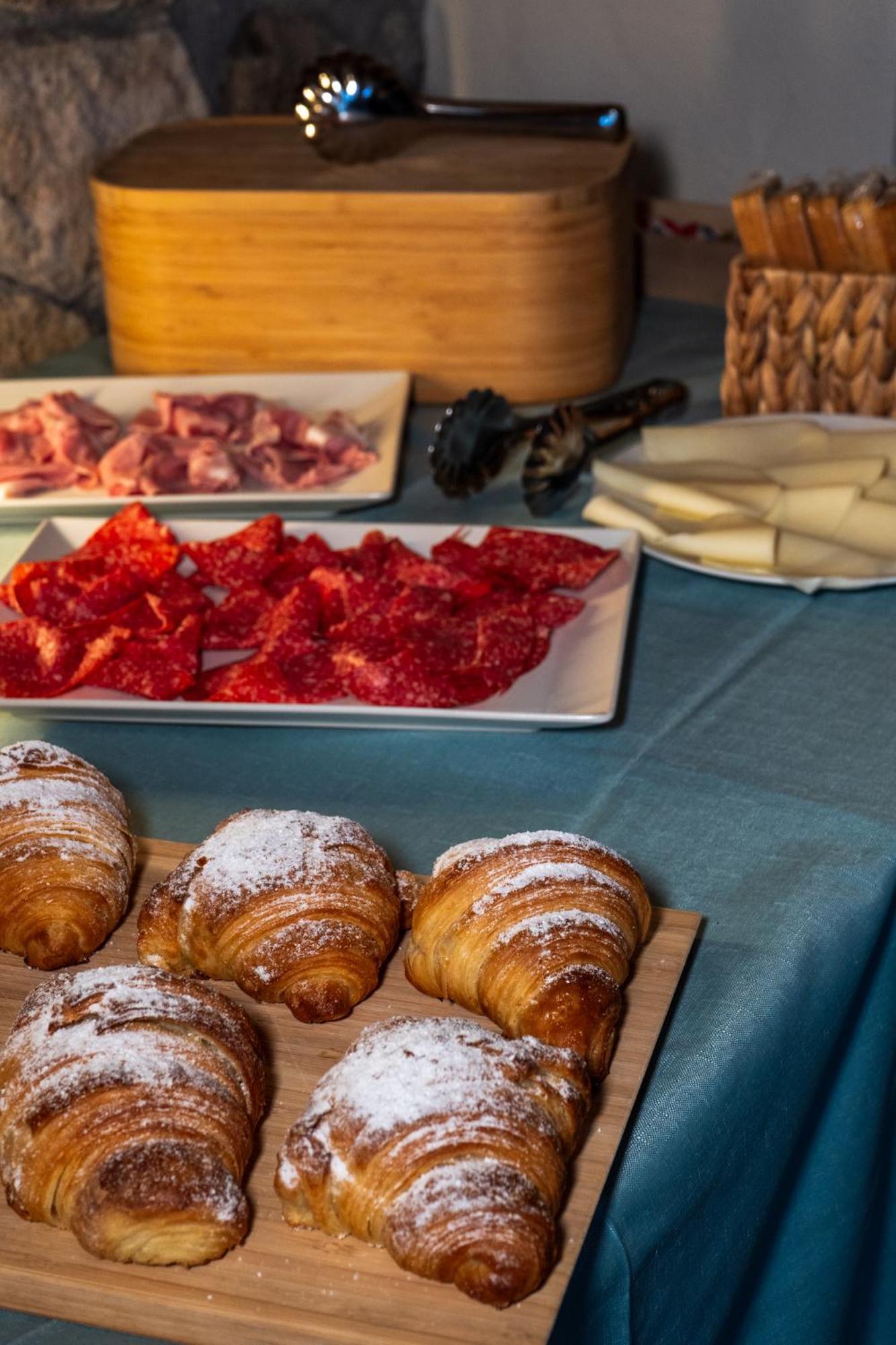 スカレア Casa Marinari Bed & Breakfast エクステリア 写真